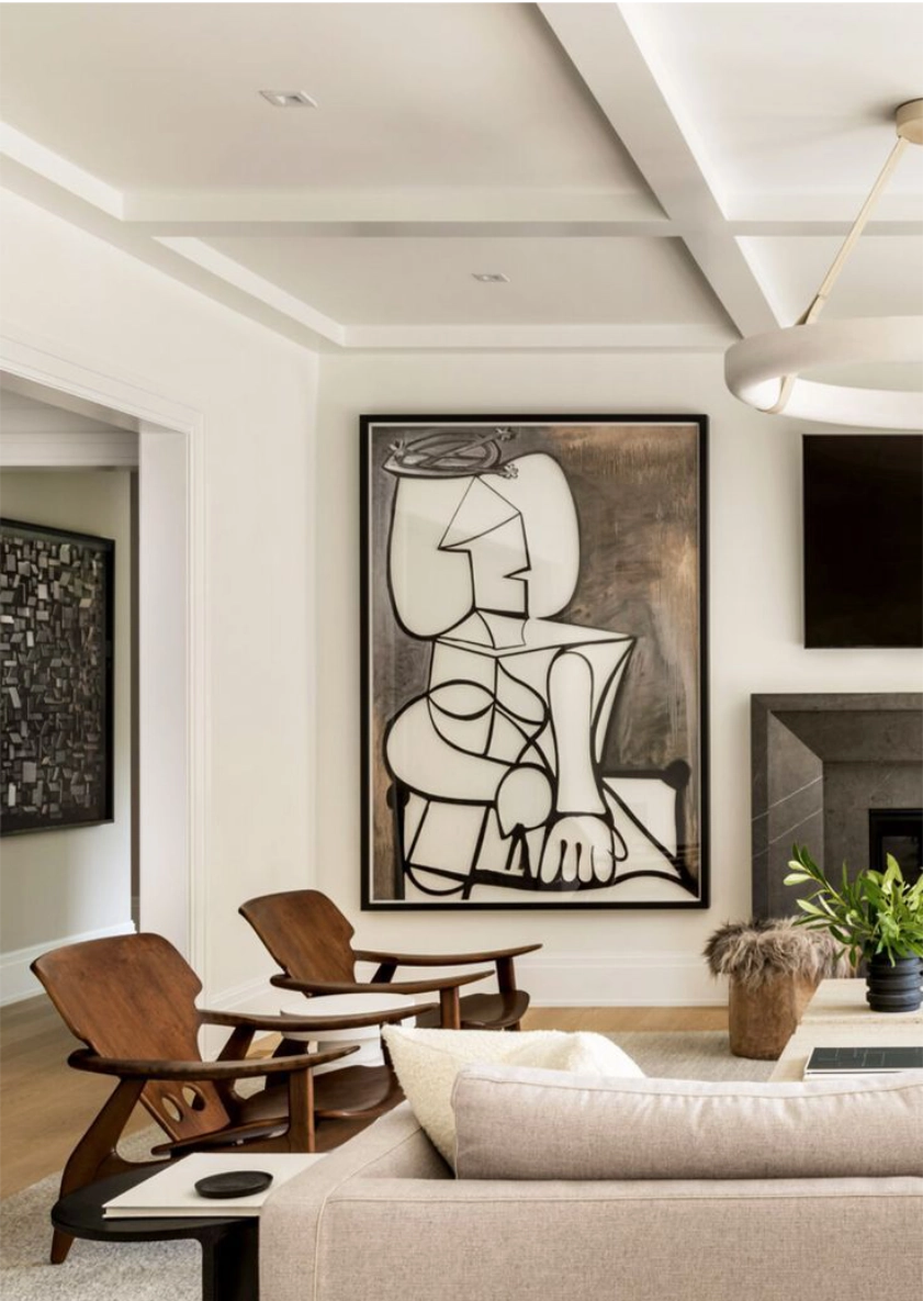 selecting artwork and luxury interior design